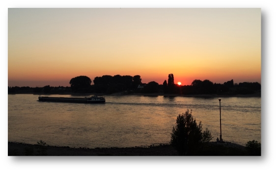 foolonthehill - small2